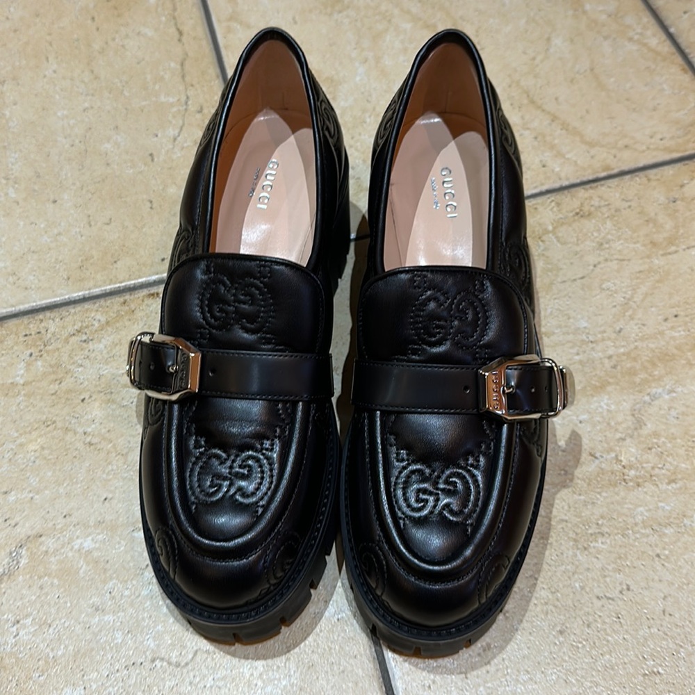 Gucci GG matelasse buckle leather loafer